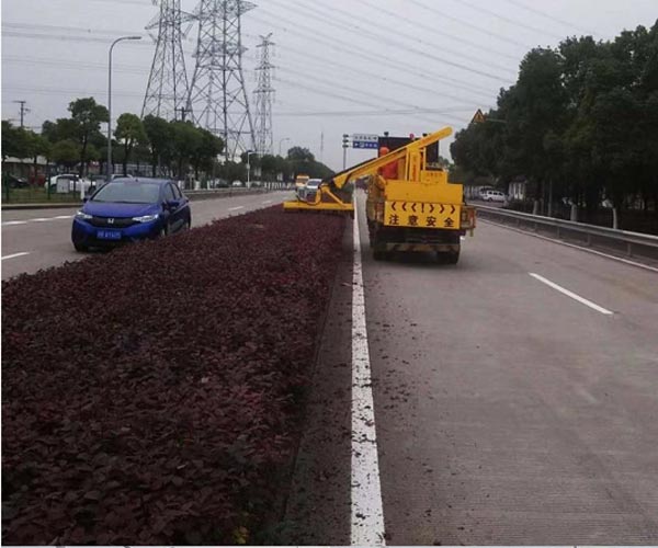 鹤壁高速公路绿化修剪车多少钱生产基地「多图」
