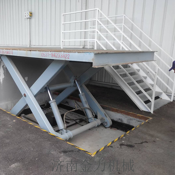 桂林10吨升降机-10吨升降机多少钱-济南金力支持定做