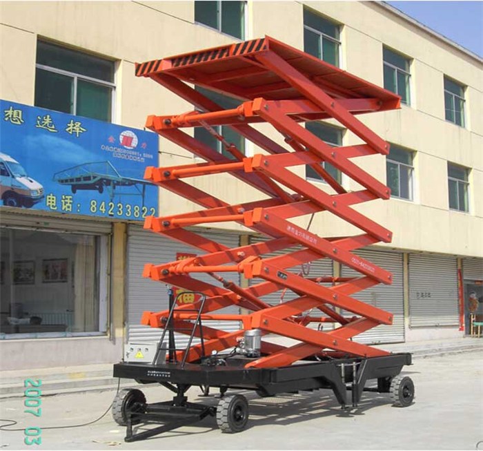 10米移动式升降机_沧州移动式升降机_金力厂家直销
