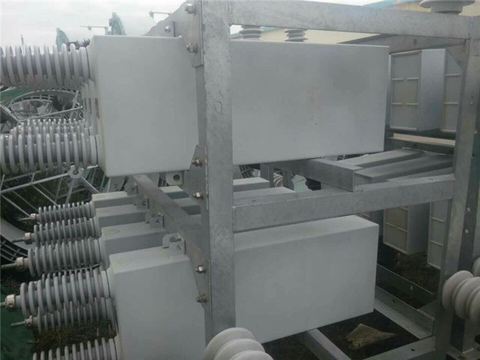 昌平电容器回收_长城电器回收_电热电容器回收