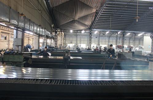 潍坊风管生产线,角铁法兰共板法兰风管生产线,恒迪机械