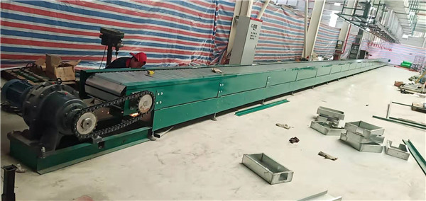 乌鲁木齐重型链板输送机-力能热工机械-重型链板输送机厂家