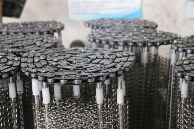 东营重型网带-重型网带生产厂家-力能热工机械供货稳定(多图)