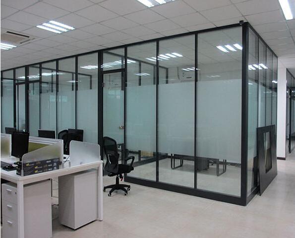 涿州玻璃隔断-办公玻璃隔断-智旺卷帘门安装