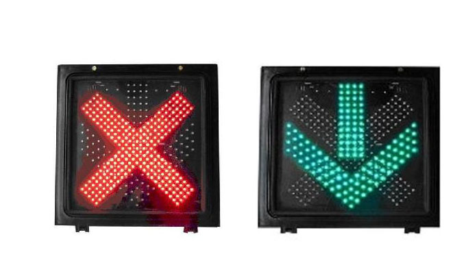 郑州福亦禄交通标牌(图)-路口红绿灯价格-路口红绿灯