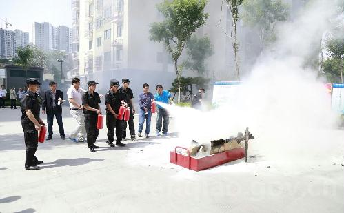 灭火器充装、联捷消防实惠、广州3kg灭火器充装