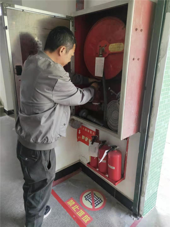 越秀区水电暖消防安装-联捷二氧化碳灭火器