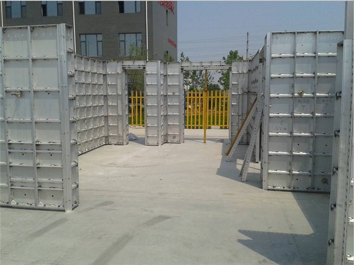 建筑铝膜板厂家-铝膜板-山西建国工程设备制造