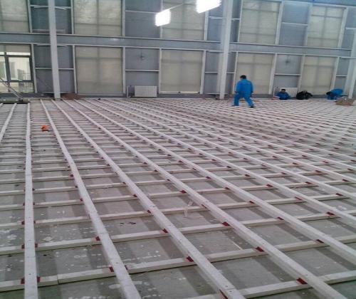 立美建材服务到位-枫桦木运动木地板生产厂家-枫桦木运动木地板