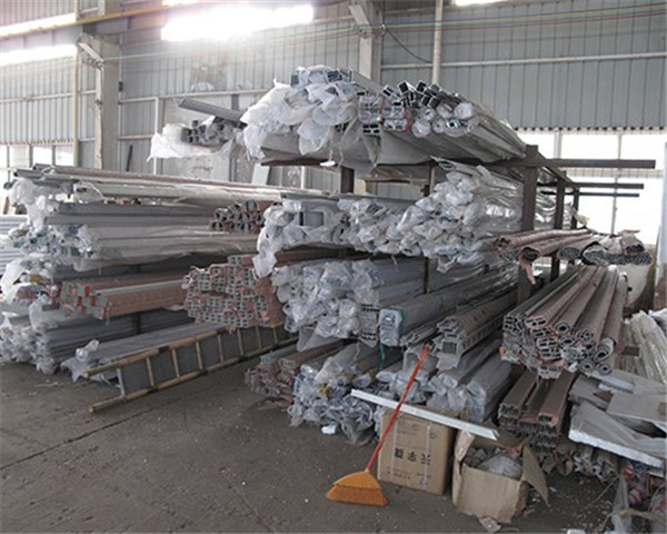 75厚岩棉机制板-巨百净化直销企业-75厚岩棉机制板生产厂家