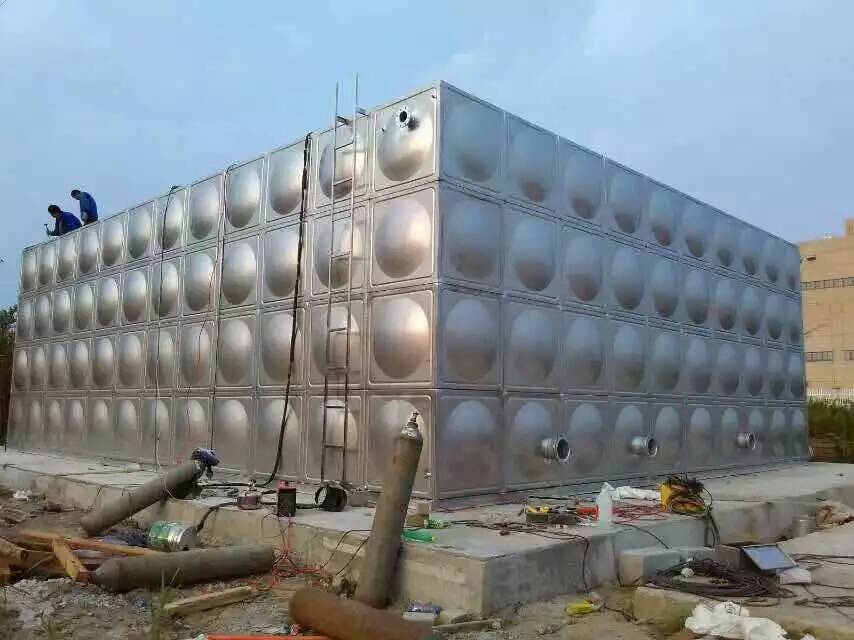 安吉不锈钢方形水箱模板-苏州横泾方圆-不锈钢方形水箱模板公司