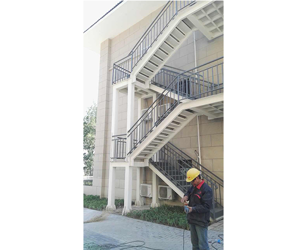 合肥消防樓梯-安徽得心|品質保障-鋼結構消防樓梯