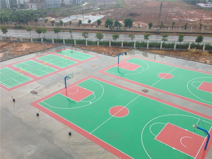 新余塑胶篮球场地面-塑胶篮球场地面厂家-辉跃体育篮球架厂家
