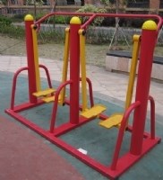 新余市洋江镇体育器材健身路径-辉跃体育篮球架批发