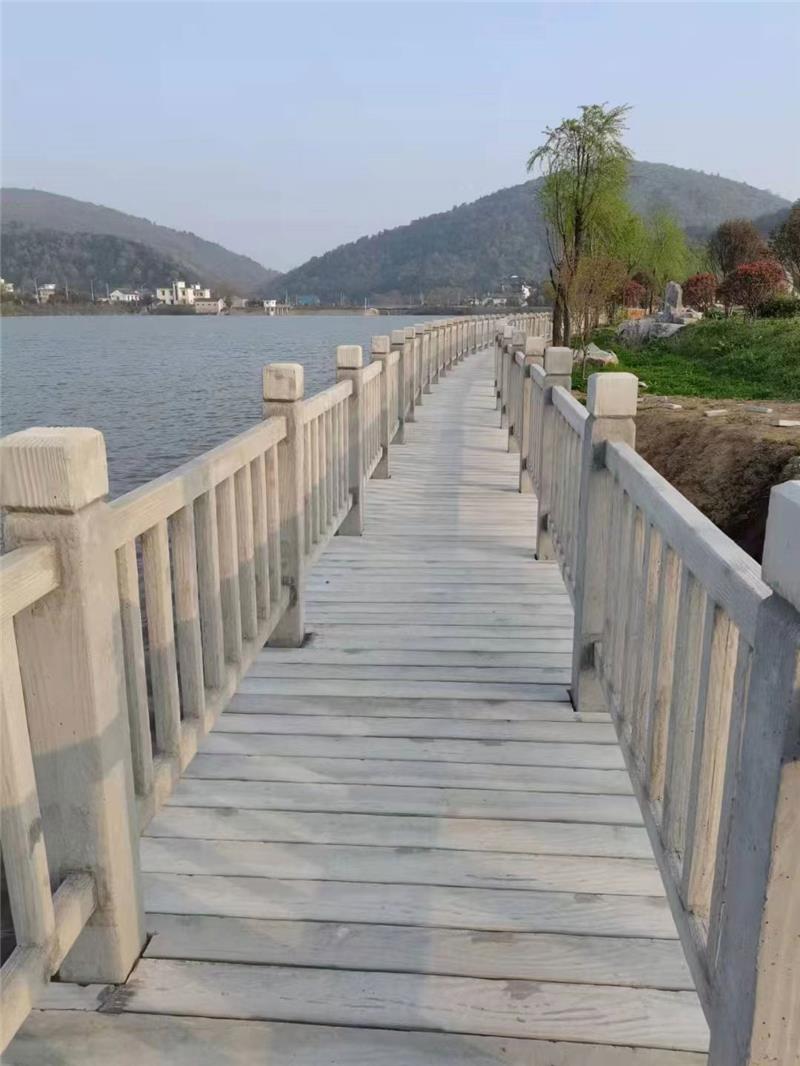 黄山仿石栏杆- 顺安景观护栏厂家-河道仿石栏杆