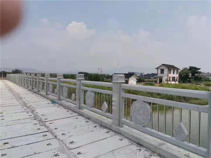 桥梁栏杆多少钱-滁州桥梁栏杆- 顺安景观护栏材料