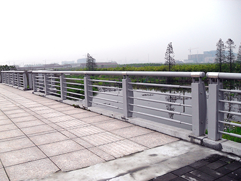 淮北仿石护栏-混凝土仿石护栏- 顺安景观护栏生产