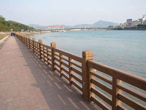 河道仿木栏杆-宿迁仿木栏杆- 顺安景观护栏设计