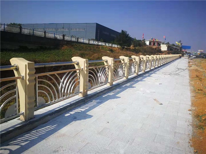  顺安景观护栏设计(图)-桥梁栏杆厂家-桥梁栏杆