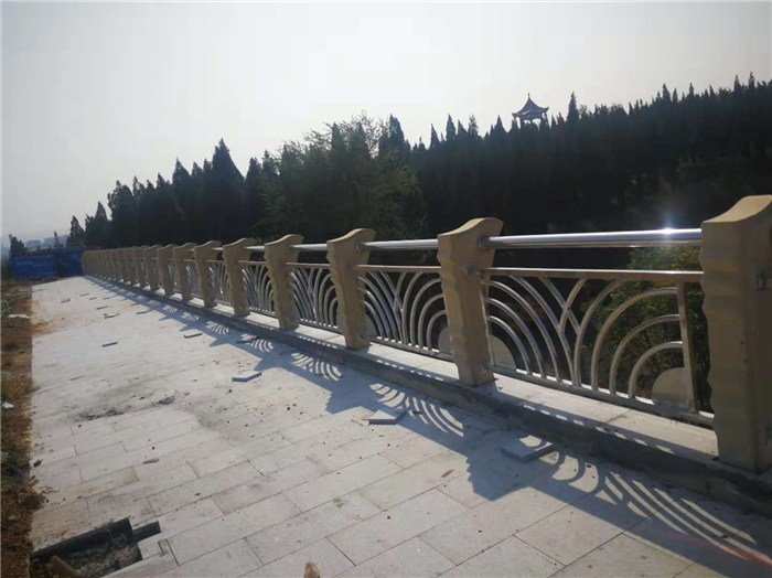  顺安景观护栏生产(图)-桥梁挂板批发-桥梁挂板