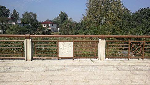 桥梁栏杆- 顺安景观护栏供应-仿木桥梁栏杆