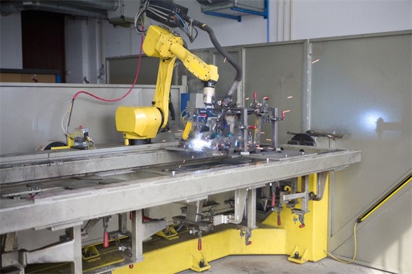 保定焊接机器人-保定焊接机器人租赁-理想动力工业机器人