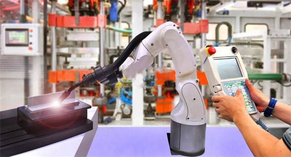 天津焊接机器人-理想动力(推荐商家)-天津焊接机器人租赁