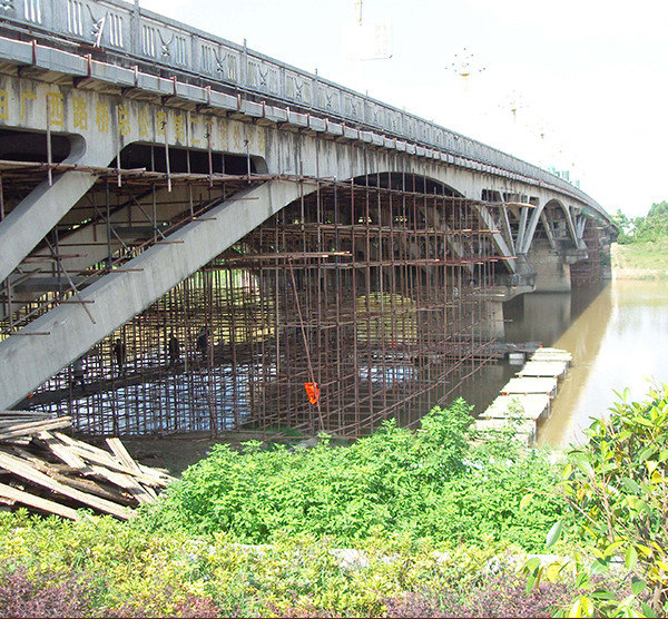 湖州铁路桥梁加固