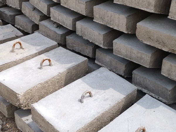 泰安汶河水泥制品(图)-混凝土水泥拉盘厂家-青岛水泥拉盘厂家