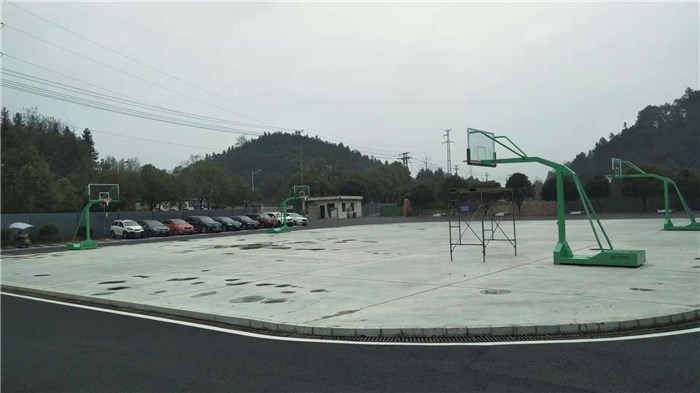 塑胶排球场地面价格-红枚体育承接球场工程