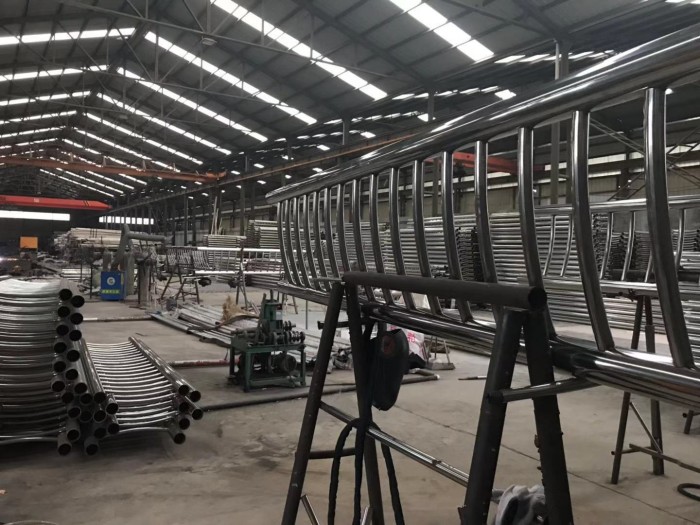 新余不锈钢护栏供应商-山东润达护栏生产厂家
