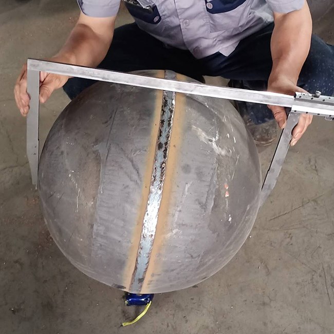 佰誠鵬林專注可靠質量(圖)-候機廳網架焊接球報價-焊接球報價