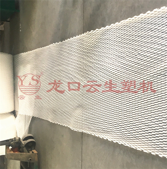网垫机-防震发泡网垫机-龙口云生网垫生产线