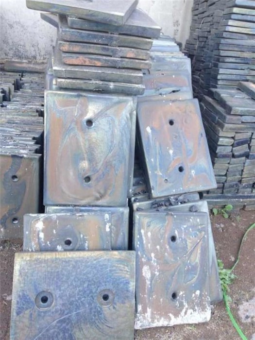 西藏铸石板_盛兴橡塑_捞渣机铸石板，规格