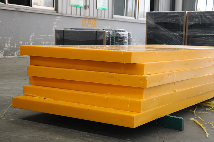 丹东聚乙烯板-高密度聚乙烯板-超鸿耐磨材料