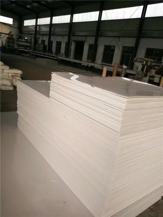 莱芜pe板-超鸿耐磨材料(在线咨询)-pe板生产厂家