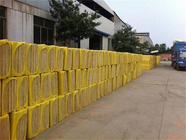 北京岩棉管-北京岩棉管生产厂家-增宏塬保温厂家