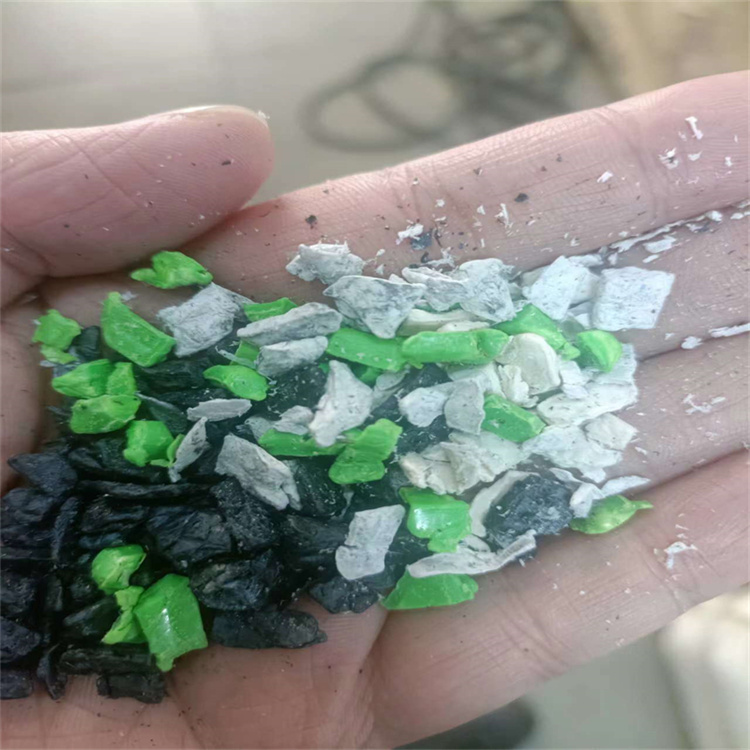 襄州回收杂透水口-鑫运塑胶化工-回收杂透水口价位