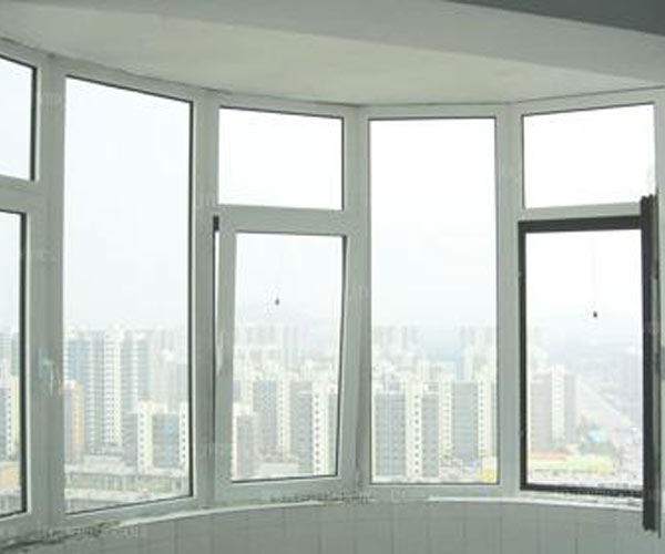 济南市天桥区三朵云门窗-120系列门窗维修换玻璃施工