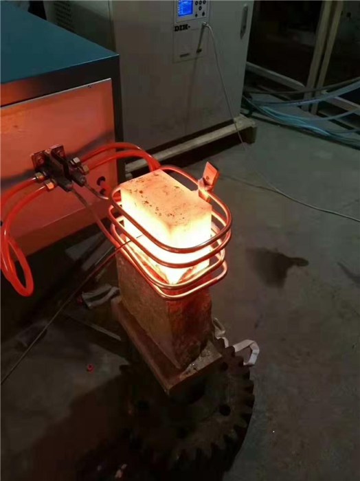 徐州高频焊接-天润高周波高频透热-风盘集水头高频焊接视频
