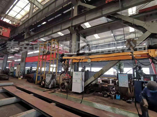 泰安旭泰機械公司-焊機吸塵懸臂架制造廠家-長沙焊機吸塵懸臂架