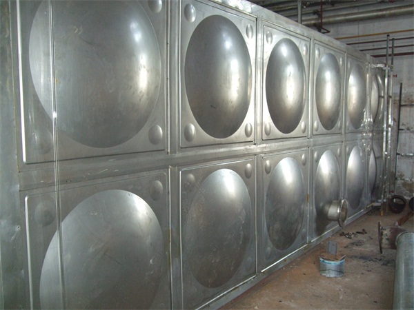 马鞍山组合式水箱-33立方组合式水箱-大丰现场安装
