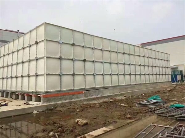 大丰供货及时(图)-52吨玻璃钢水箱-西藏玻璃钢水箱