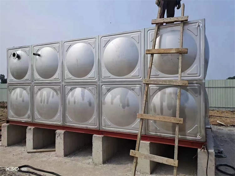 新疆304不锈钢水箱-304不锈钢水箱厂-大丰水箱供应