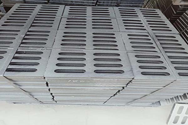玻璃钢格栅雨水篦子生产商-泰安世通铁艺生产公司