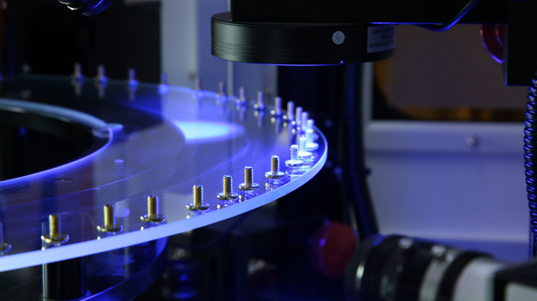 螺丝视觉筛选机_瑞科光学检测设备_螺丝视觉筛选机生产厂家