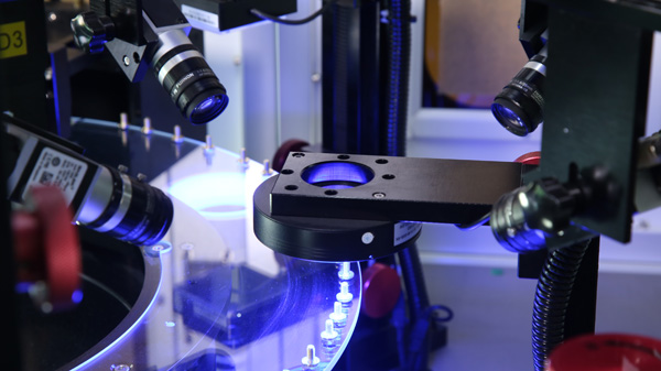 深圳光学螺母自动筛选机-瑞科，螺丝检测
