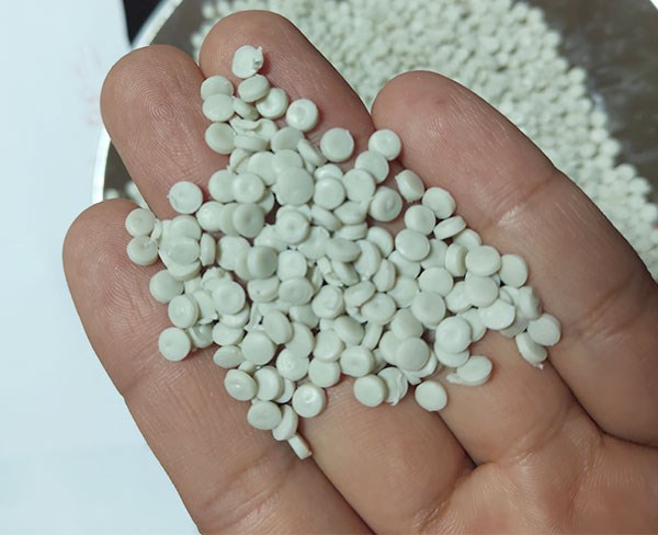 溫嶺塑料顆粒-塑料顆粒多少錢-蕪湖寶綠特塑料再生料