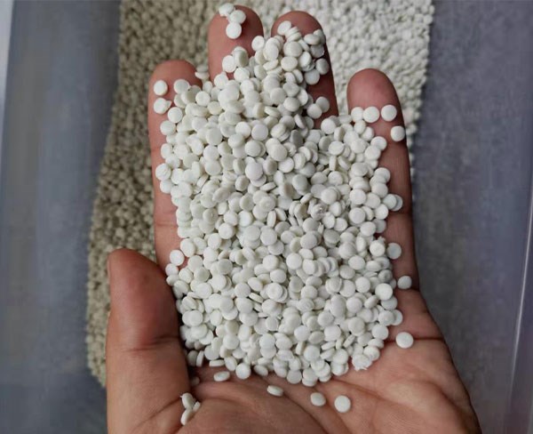 聚乙烯顆粒-聚乙烯顆粒多少錢一噸-蕪湖寶綠特再生料