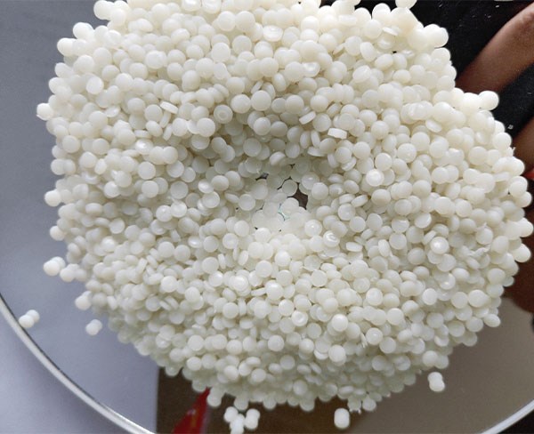 聚乙烯顆粒-聚乙烯顆粒廠家-蕪湖寶綠特再生顆粒